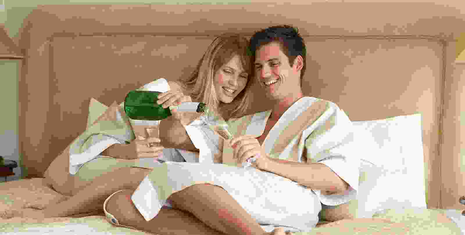 Enjoy Your Vacation With Your Beloved Partner